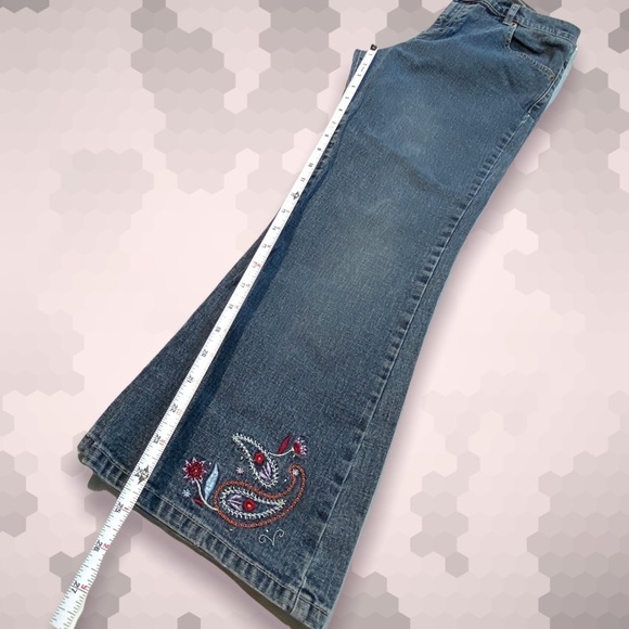 Canyon River Blues Flare Jeans Embroidery Sz 12 1/2 - Picture 7 of 13
